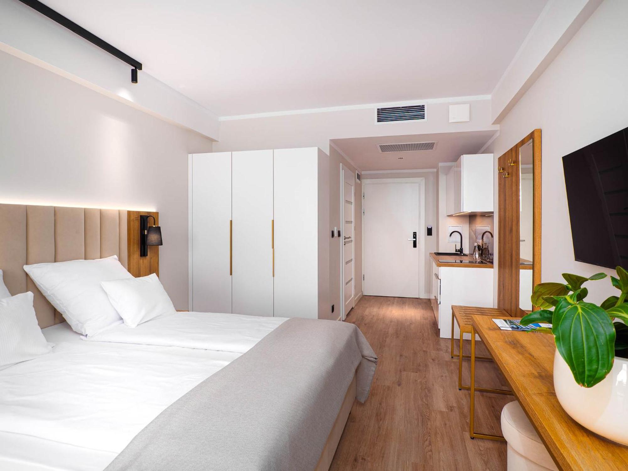 Resort Krol Plaza Spa & Wellness Jarosławiec Dış mekan fotoğraf